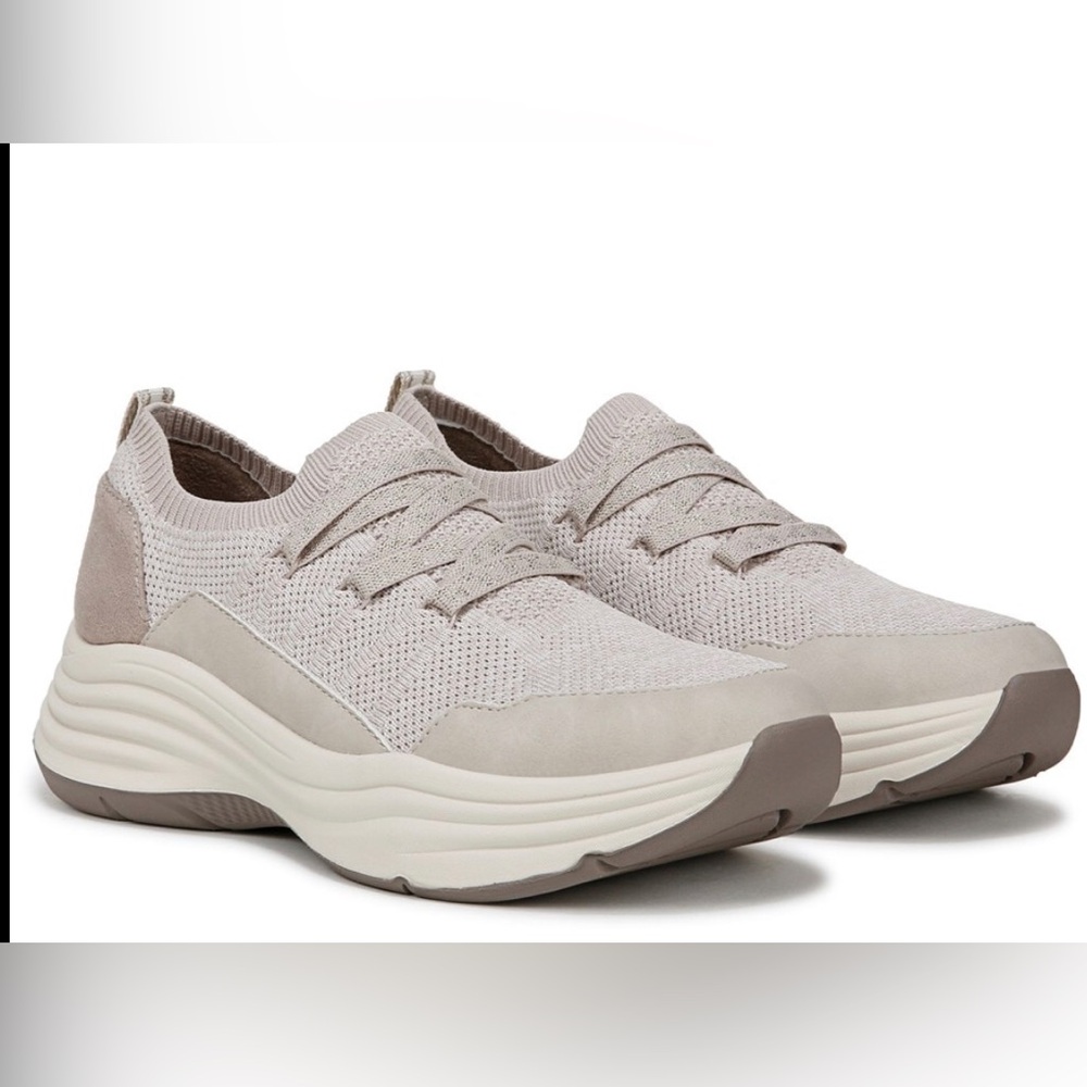 Lifestride Bzees Women’s gray taupe Impact mesh Sneakers size 11 brand new